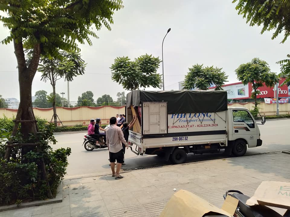 Dịch vụ taxi tải Hà Nội tại phố Nguyễn Đình Tứ